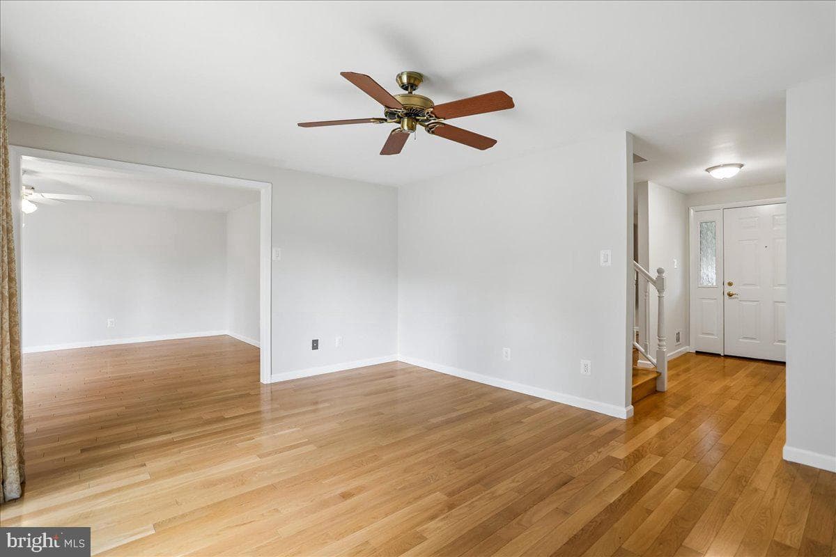 10400 Capehart Court photo 15