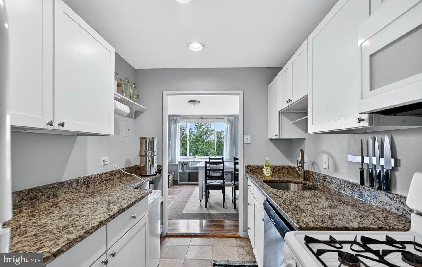 1900 Lyttonsville Road #1217 photo 11
