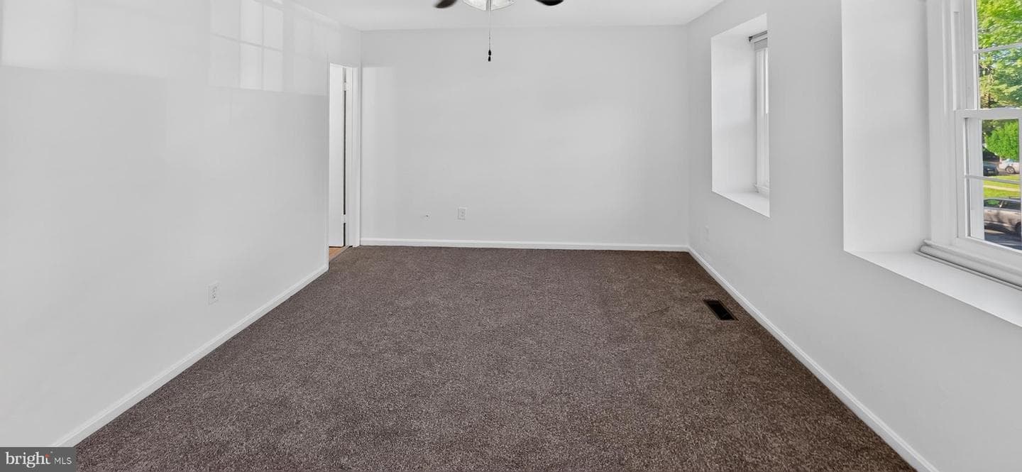 9208 Weathervane Place photo 21