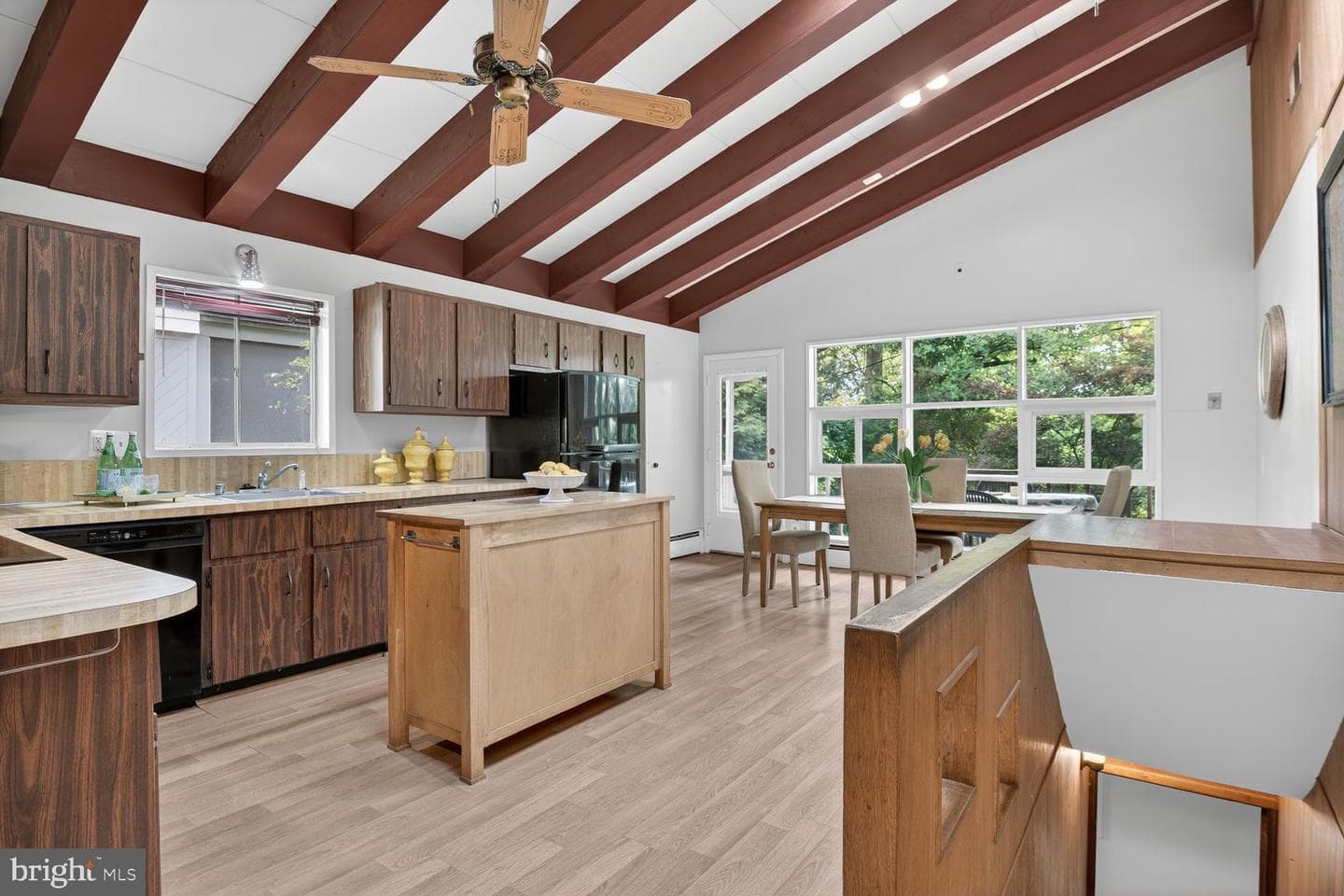 10206 Frederick Avenue photo 10