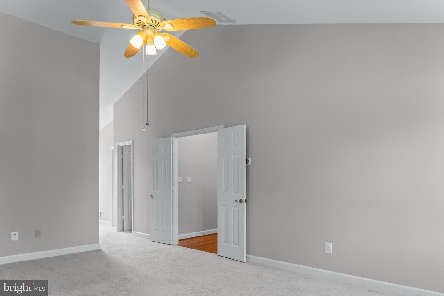 14430 Seneca Road photo 26