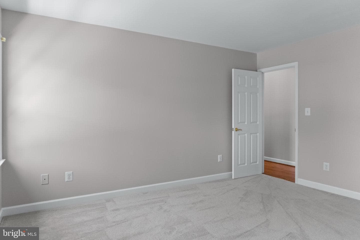 14430 Seneca Road photo 31