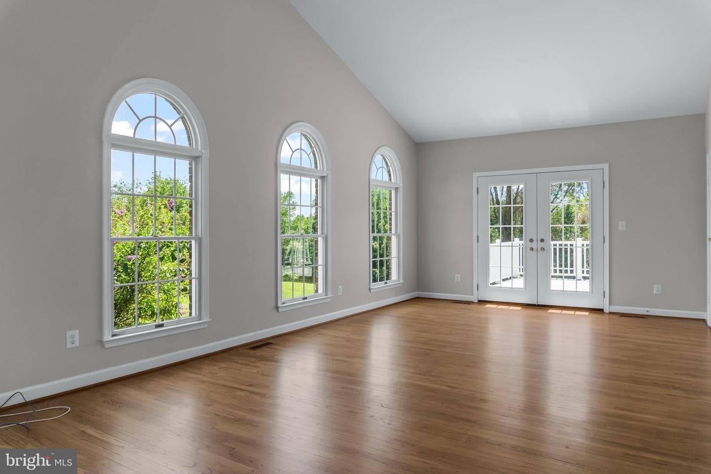 14430 Seneca Road photo 7