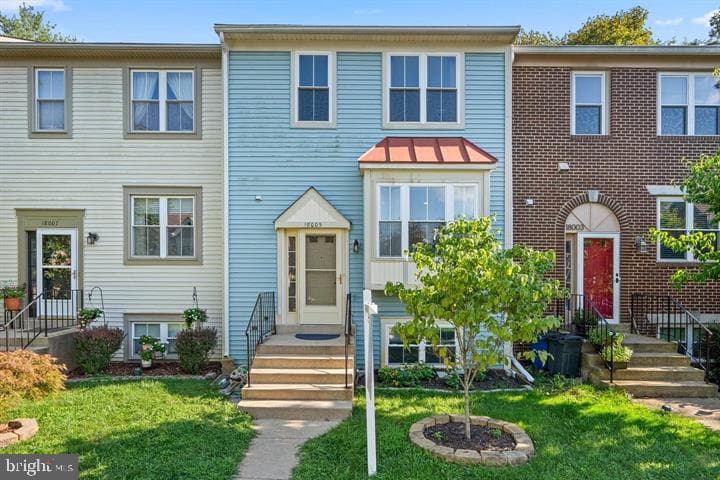 18005 Sunset Lake Court