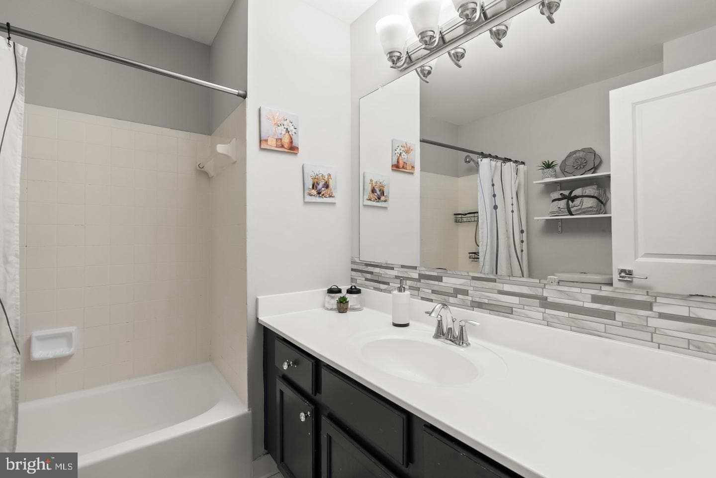 18005 Sunset Lake Court photo 21