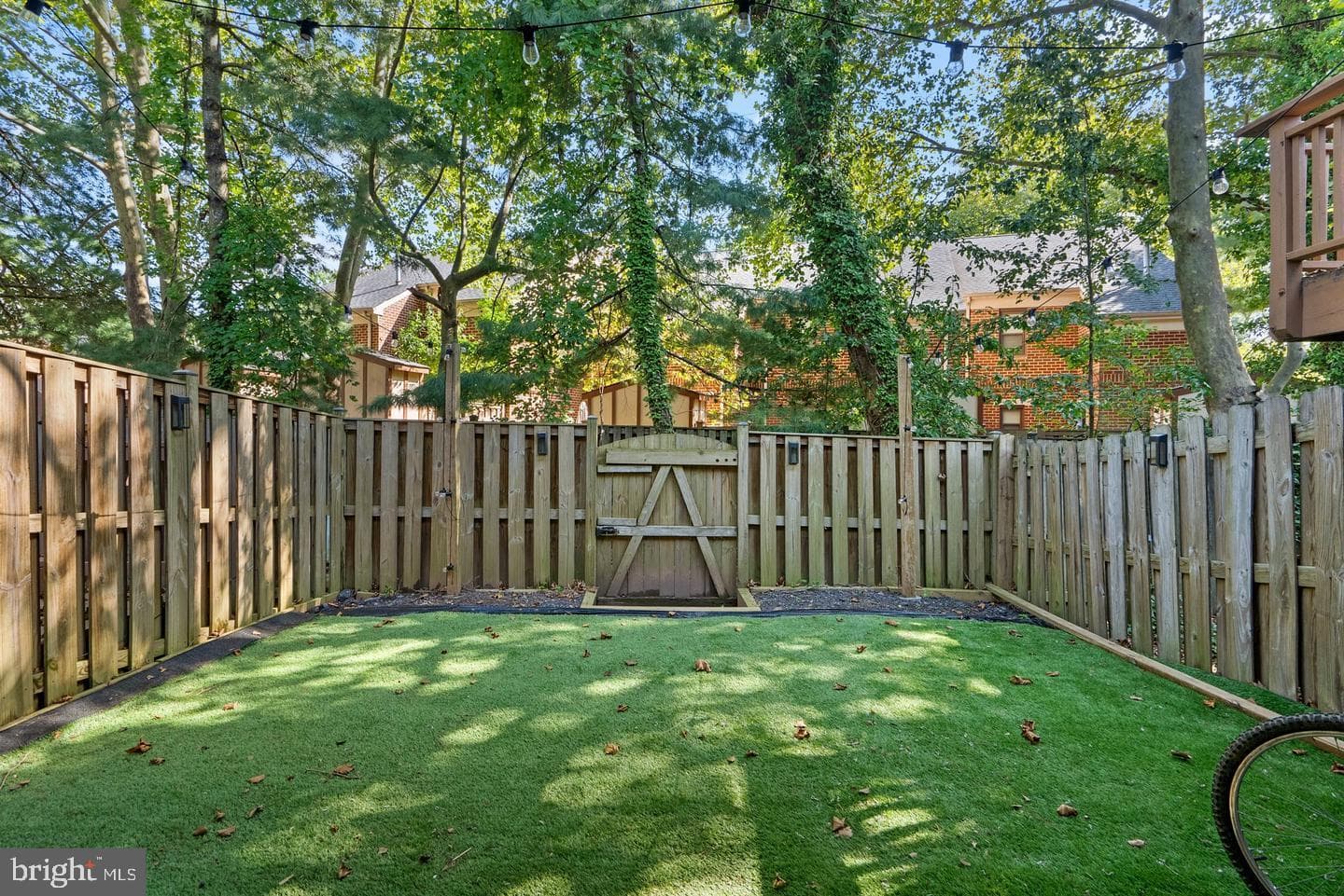 18005 Sunset Lake Court photo 35