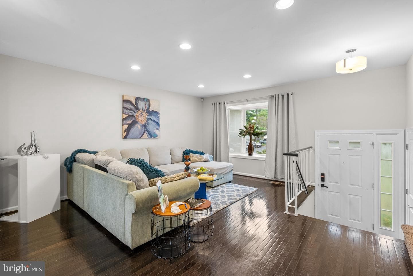 18005 Sunset Lake Court photo 4