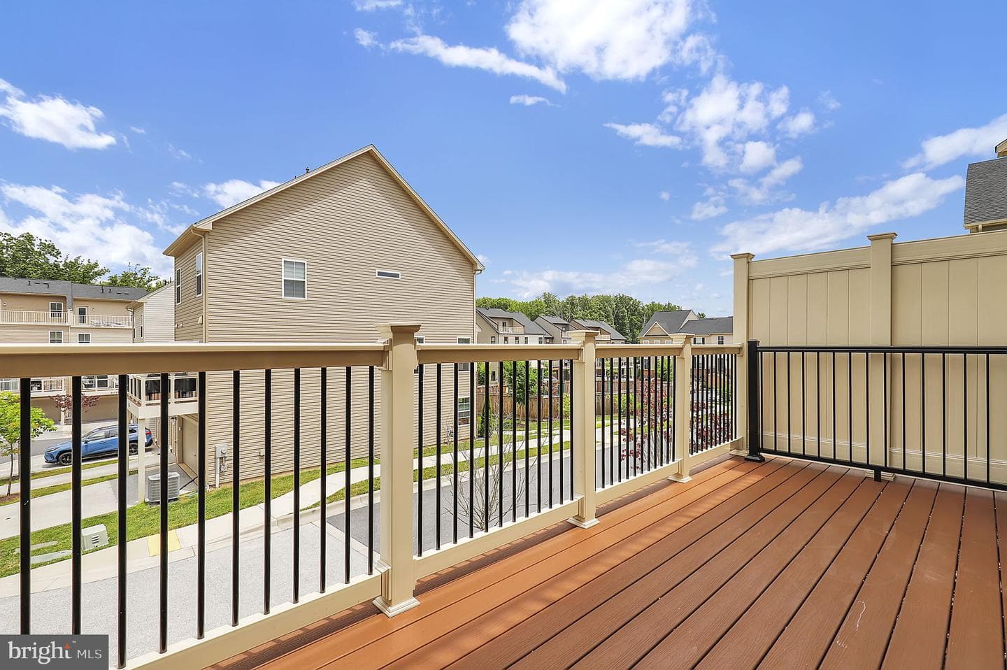 22729 Tate Street photo 13
