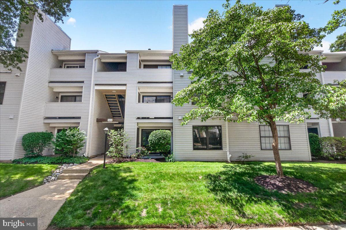 1603 Carriage House Terrace #1603-D photo 6