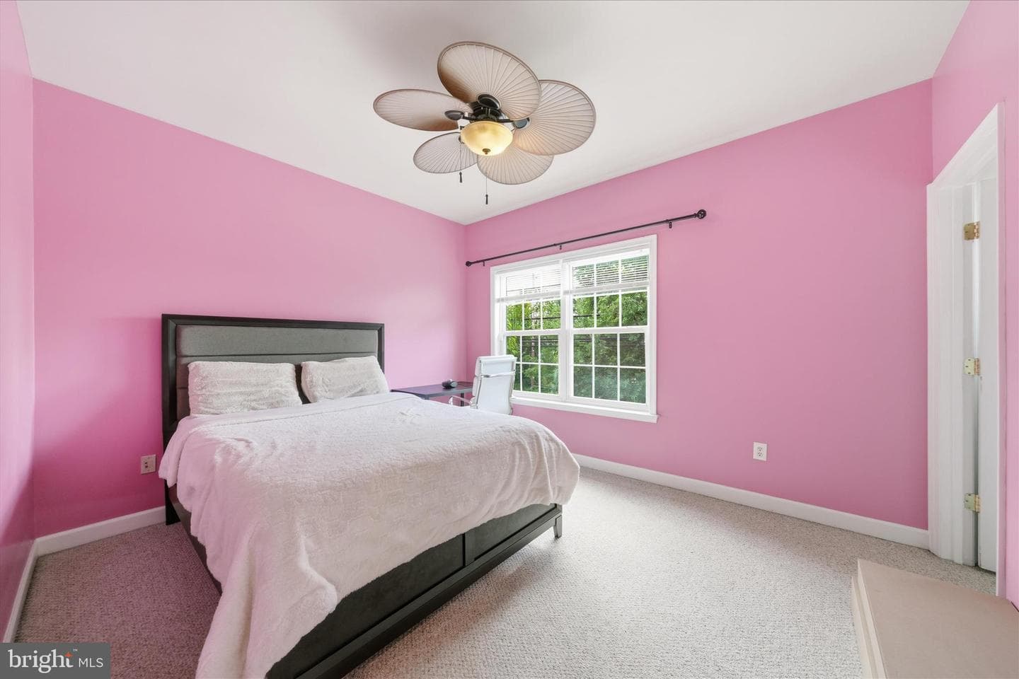 23121 Frederick Road photo 25