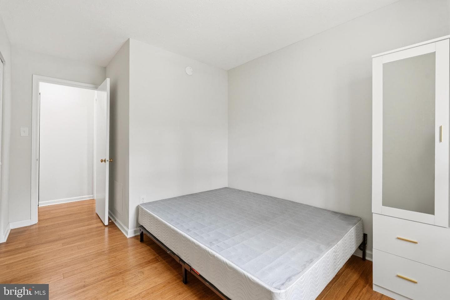 15711 Ambiance Drive photo 25