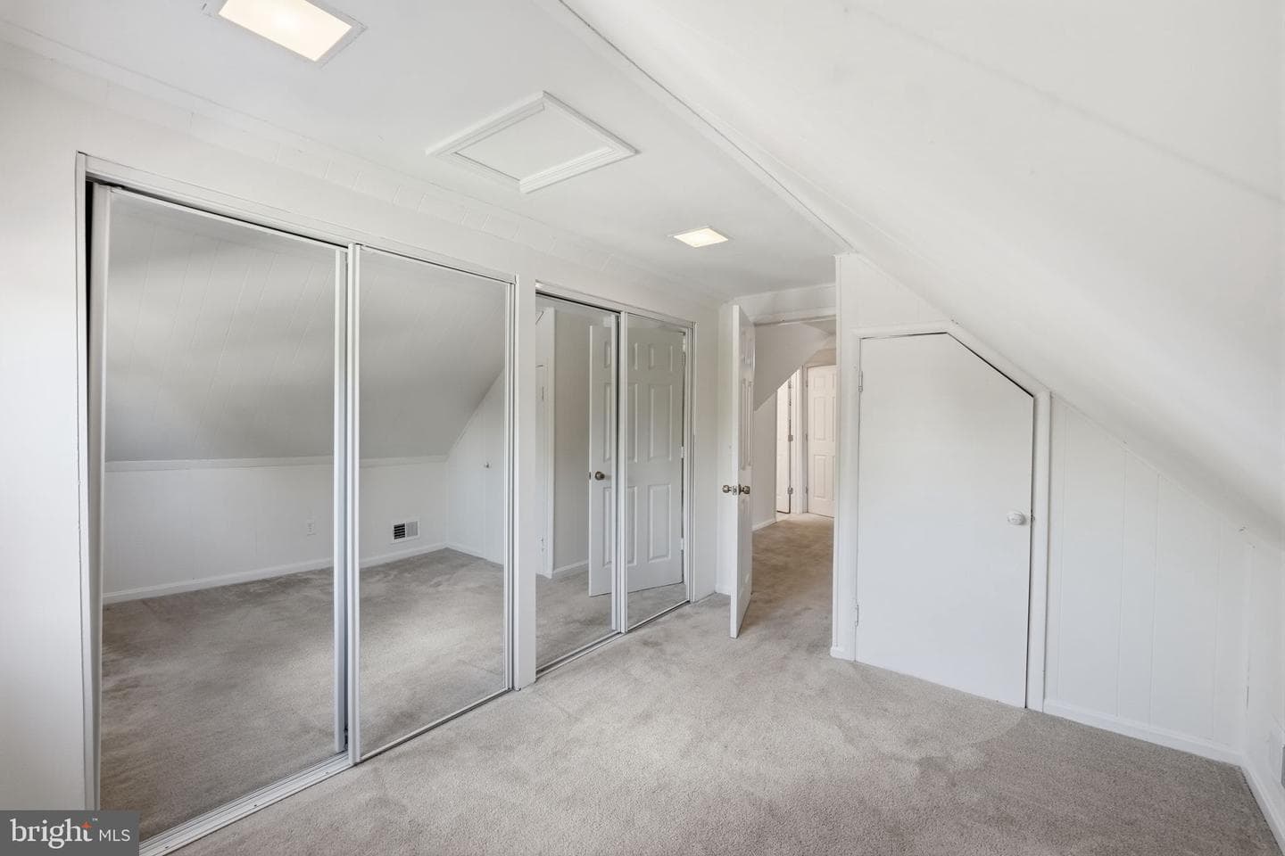 10617 Gatewood Avenue photo 31