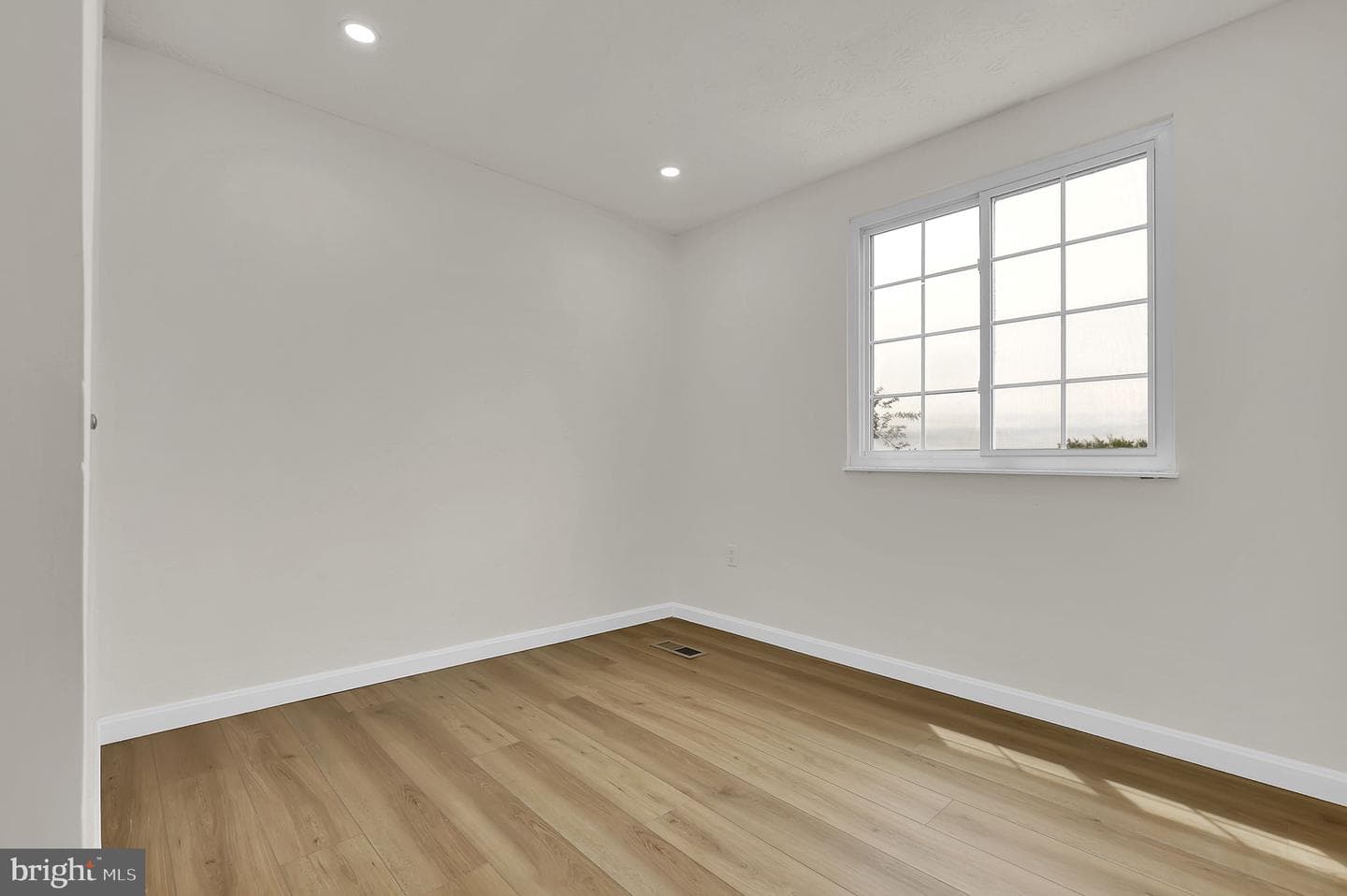 1410 Elm Grove Circle photo 20