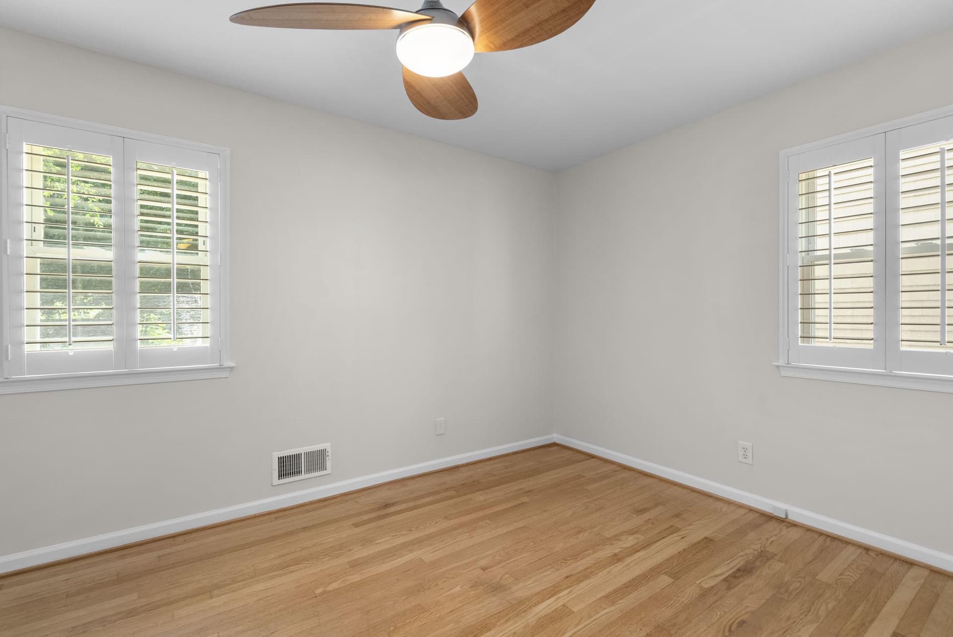 513 Park Road photo 13