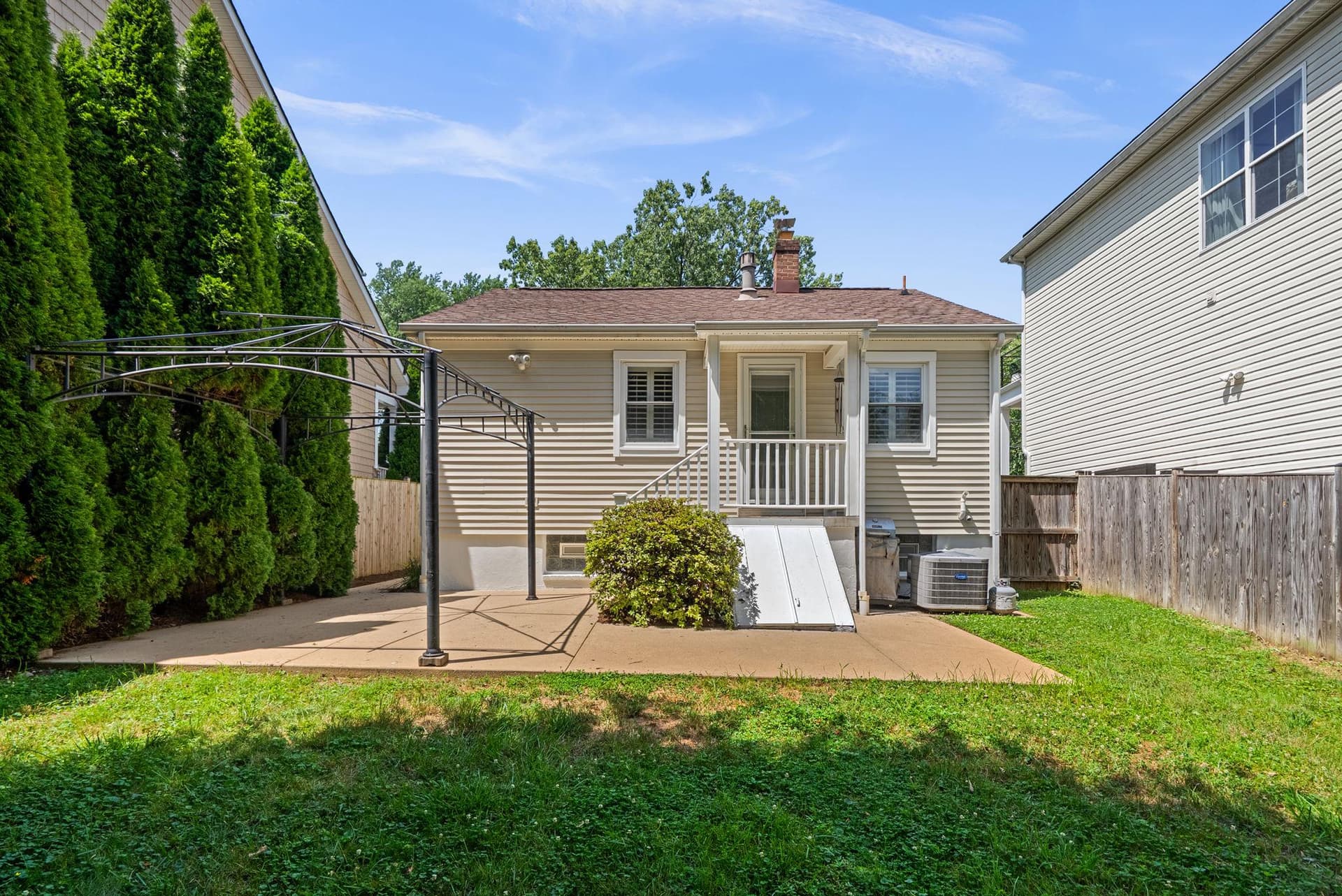 513 Park Road photo 27