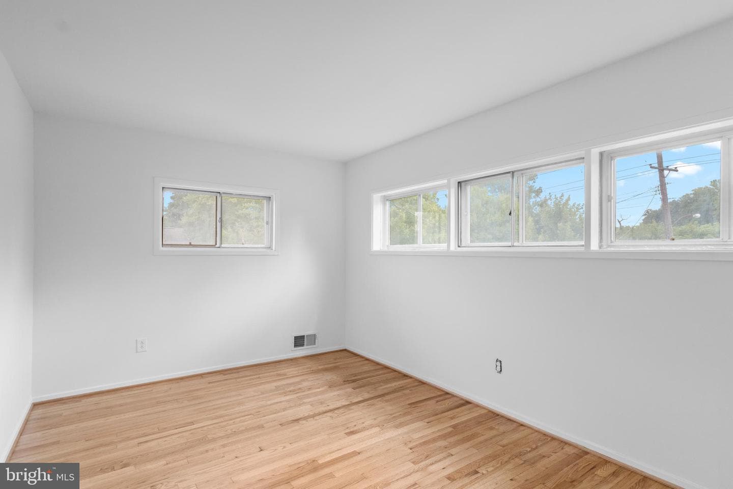 2302 Veirs Mill Road photo 11
