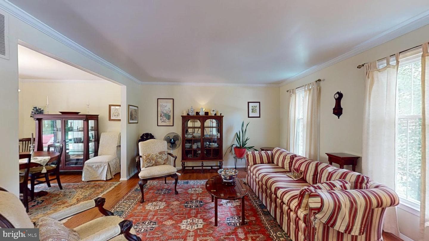 16601 Briardale Road photo 8