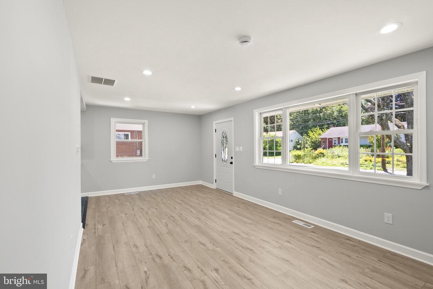 1006 Scott Avenue photo 21