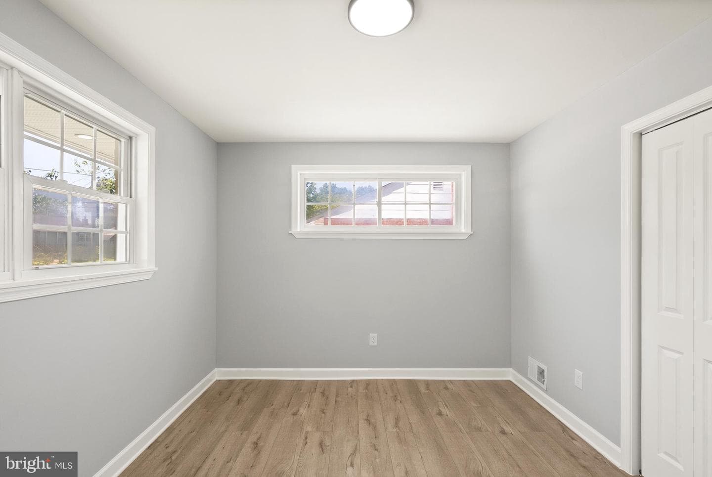 1006 Scott Avenue photo 25