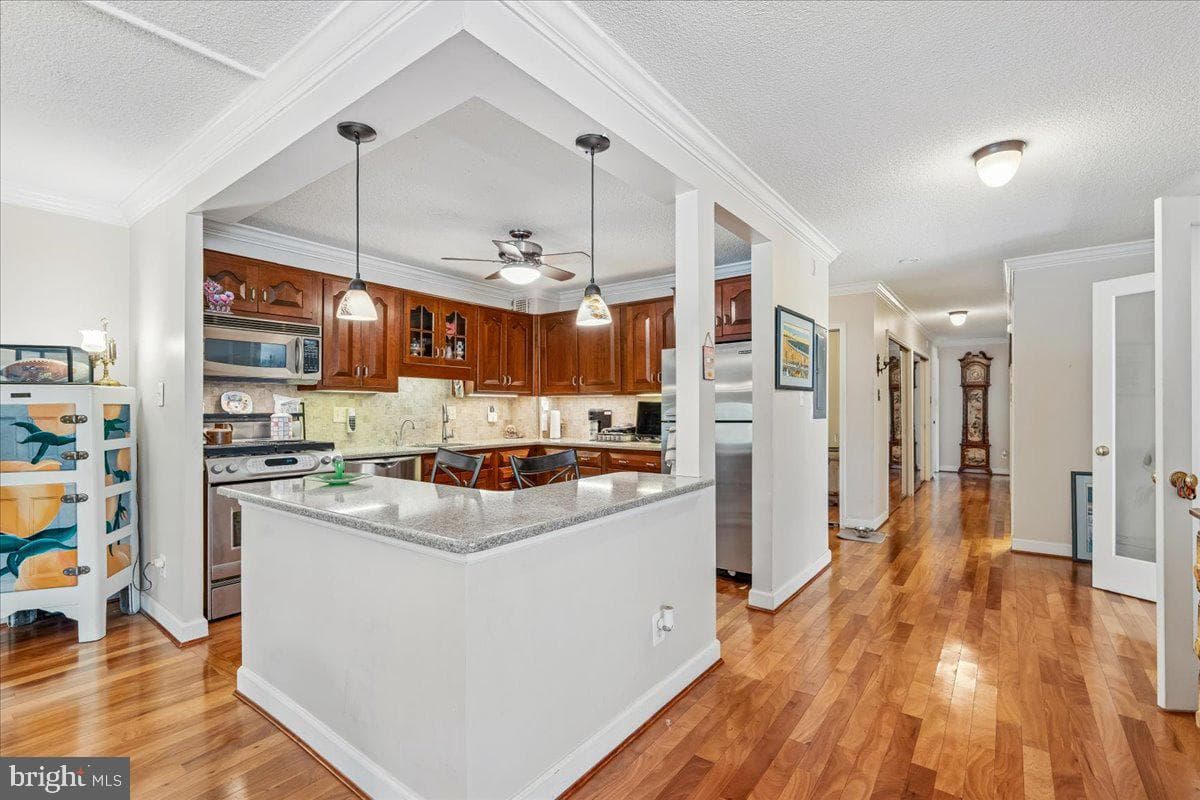 11801 Rockville Pik #212 photo 15