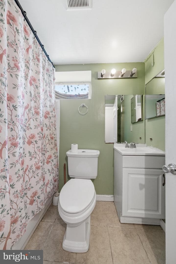 11931 Centerhill Street photo 34
