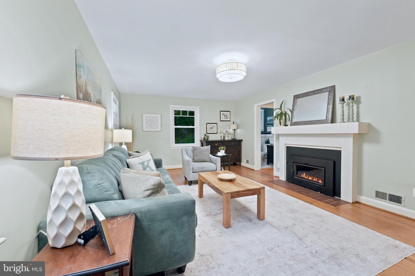8902 Sudbury Road photo 5