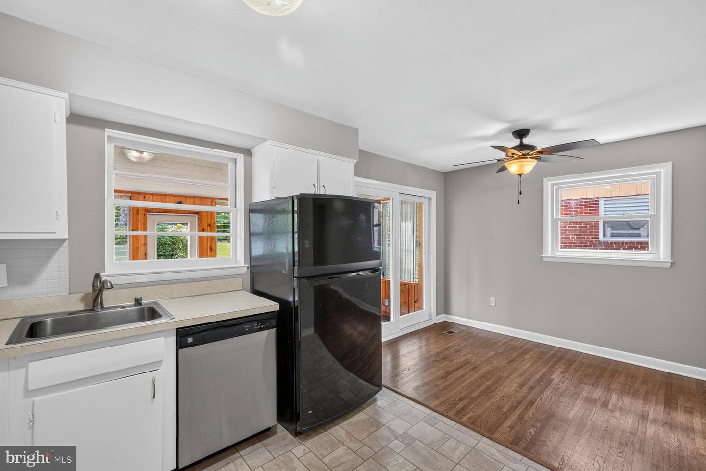 4035 Adams Drive photo 10