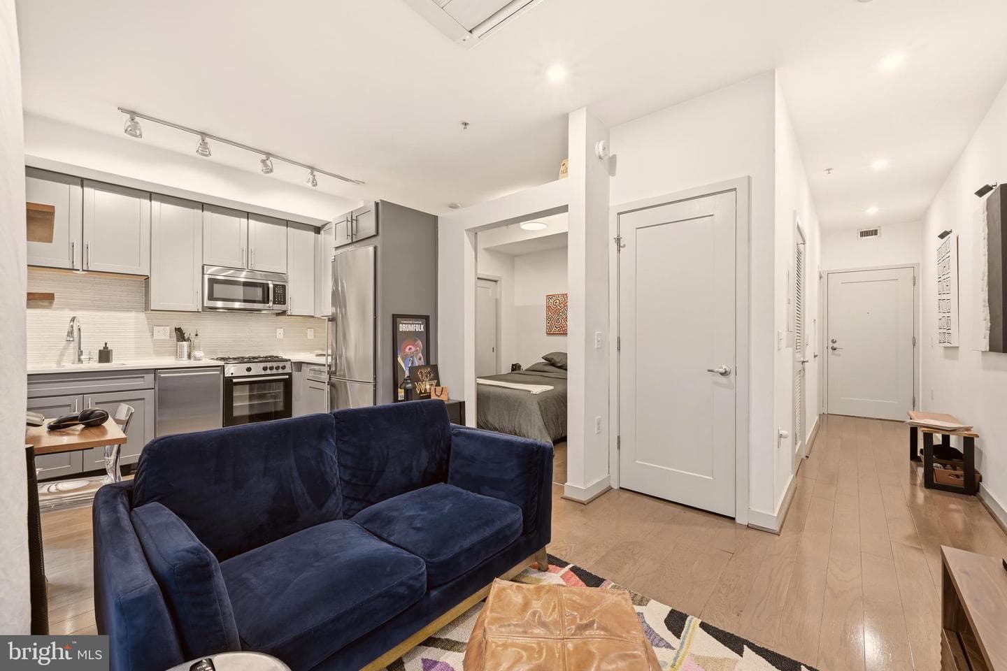 1320 Fenwick Lane #204 photo 5