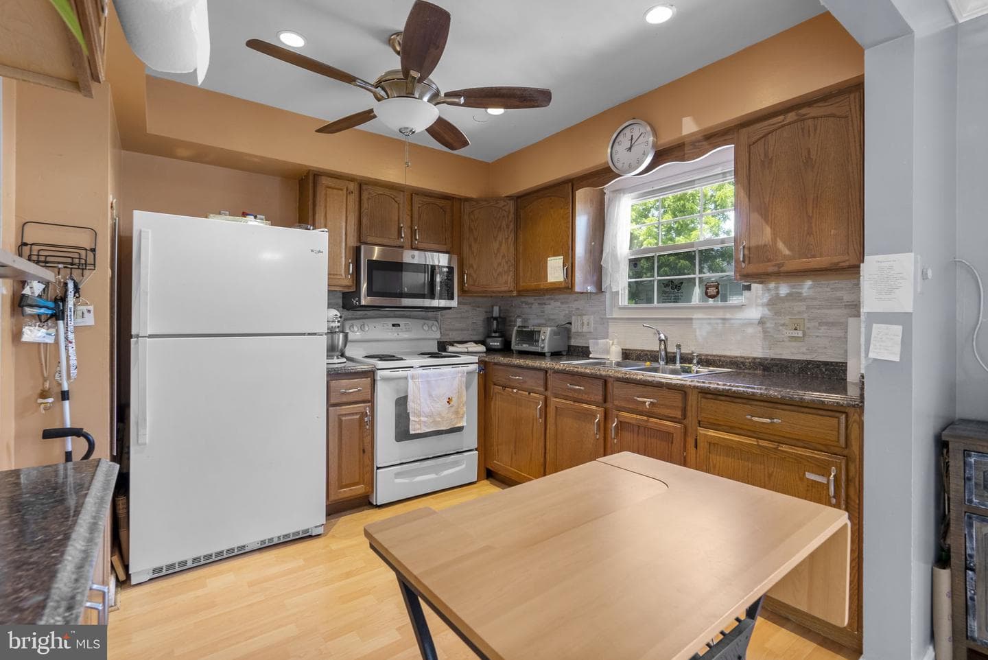 4505 Cannes Lane photo 9