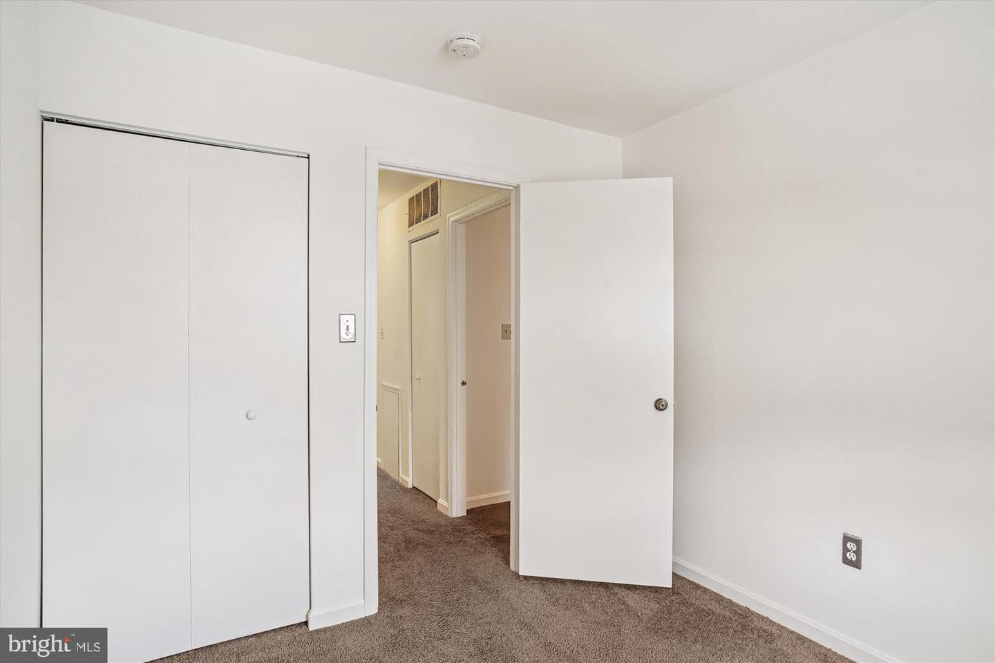 3835 Ferrara Drive photo 27
