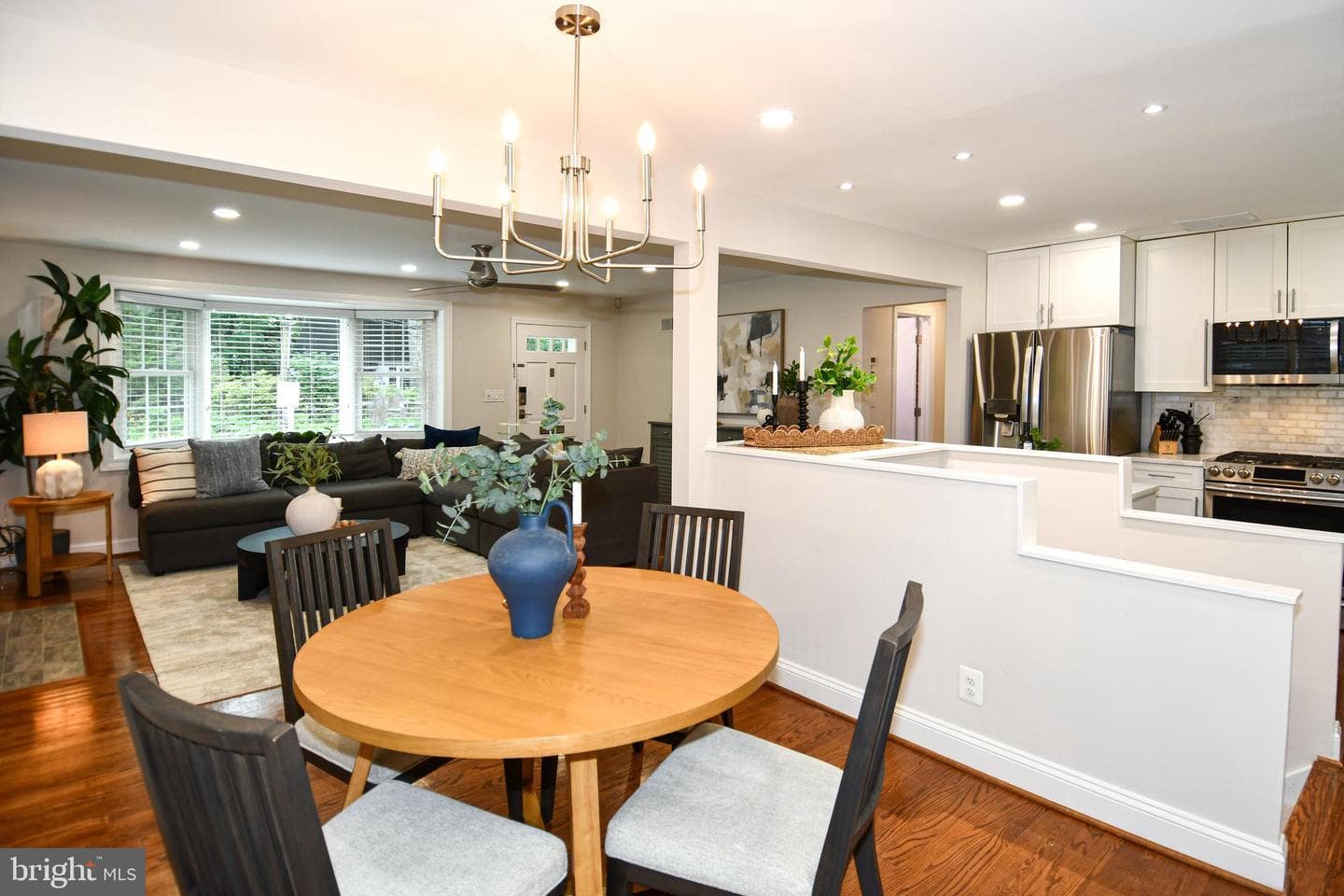 3401 Oberon Street photo 10