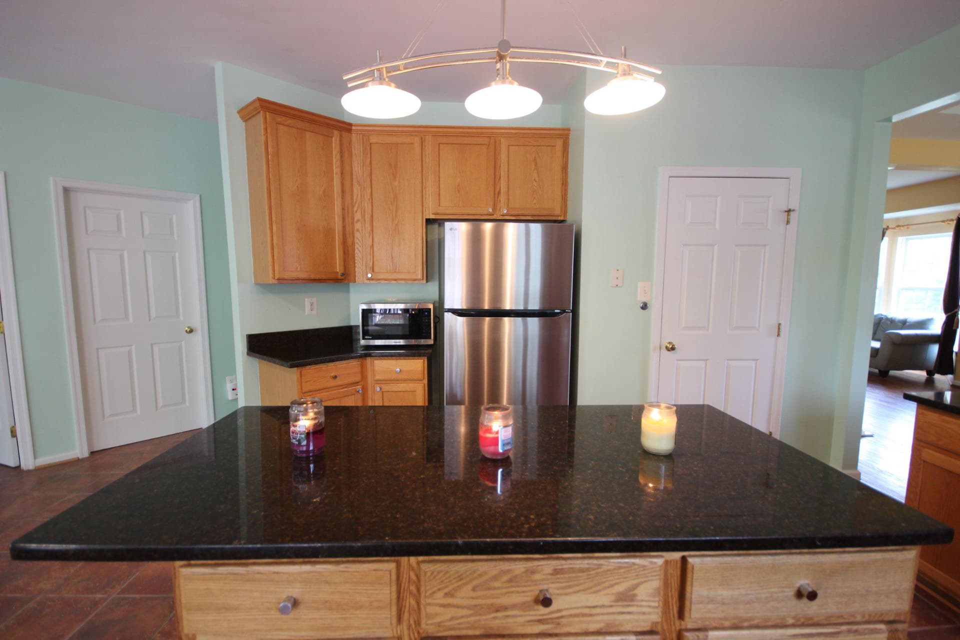 18537 Reliant Drive photo 11