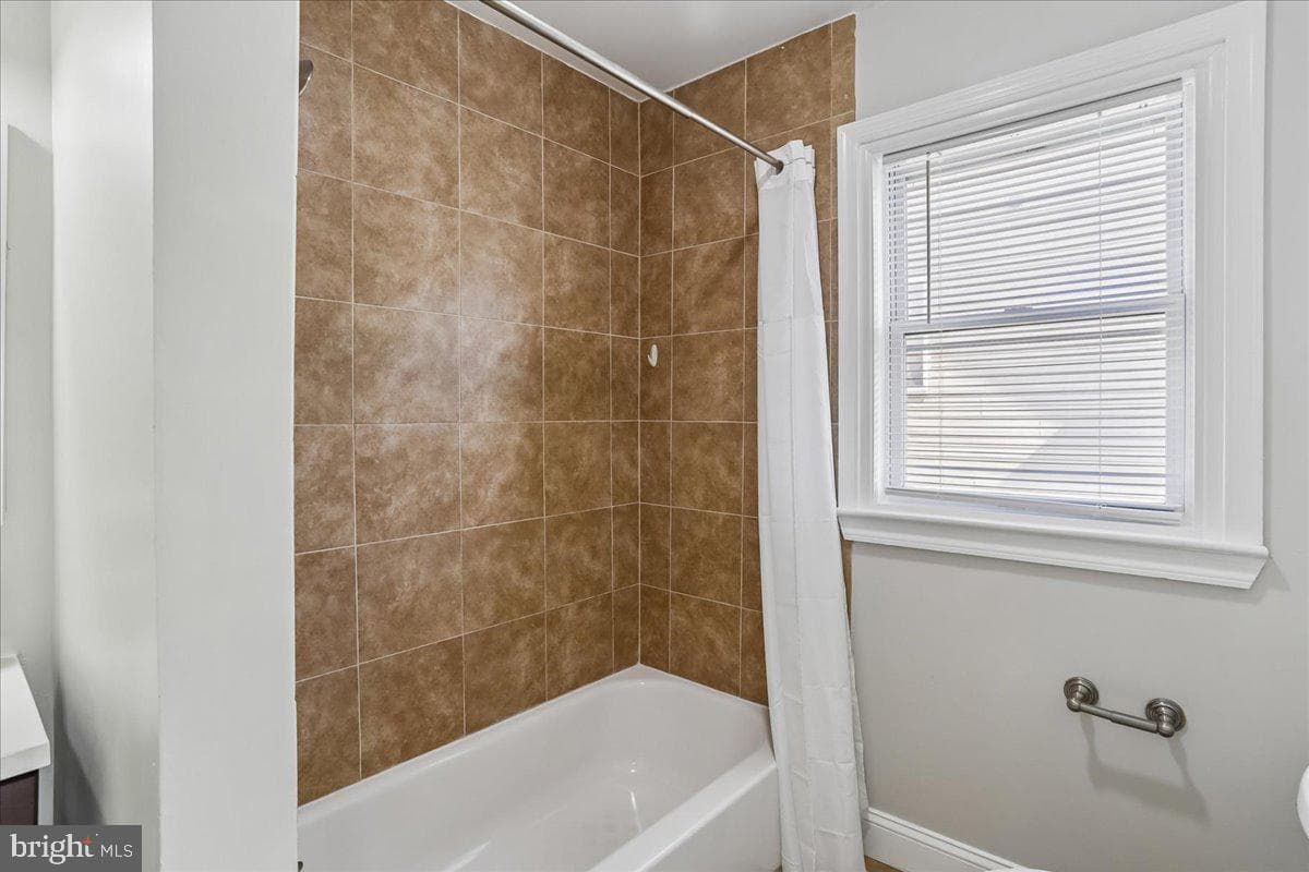 10812 Newport Mill Road photo 33
