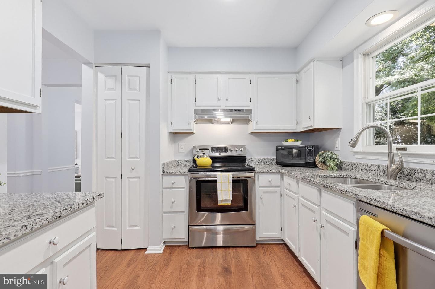 19104 Gunnerfield Lane photo 13