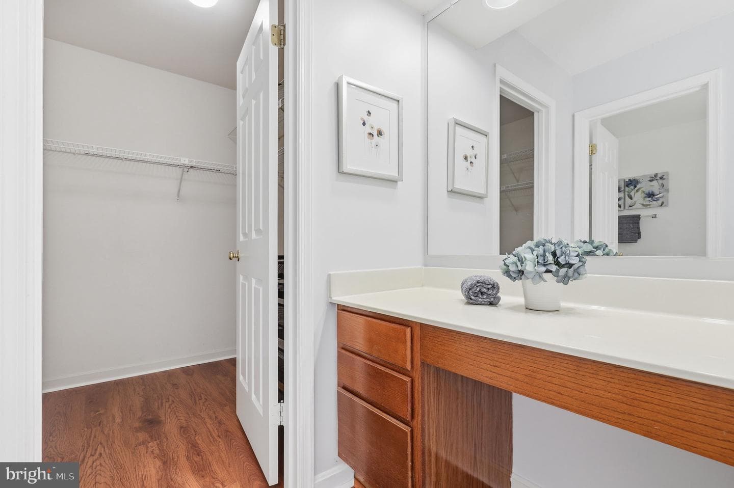 19104 Gunnerfield Lane photo 32