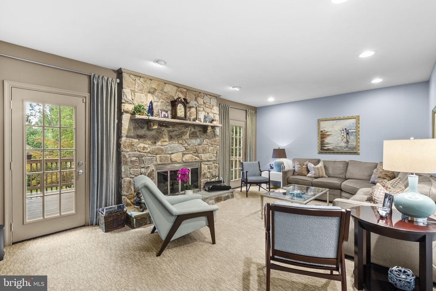 5820 Magic Mountain Drive photo 20