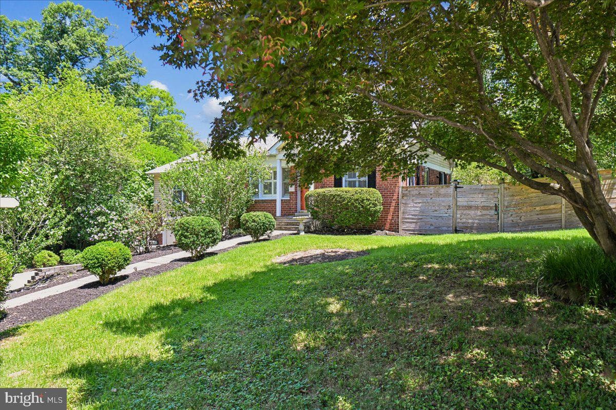 10211 Brookmoor Drive photo 24