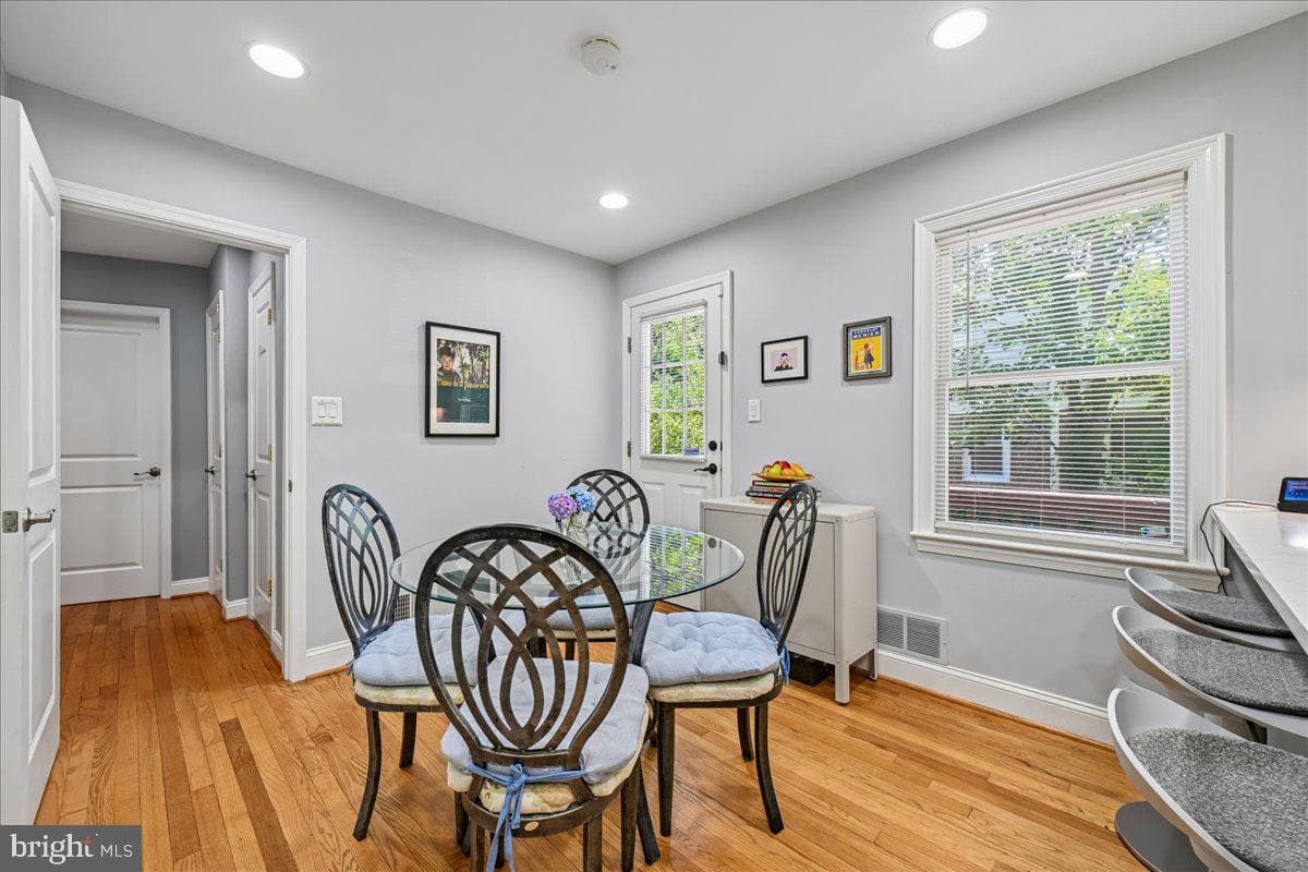 10211 Brookmoor Drive photo 7