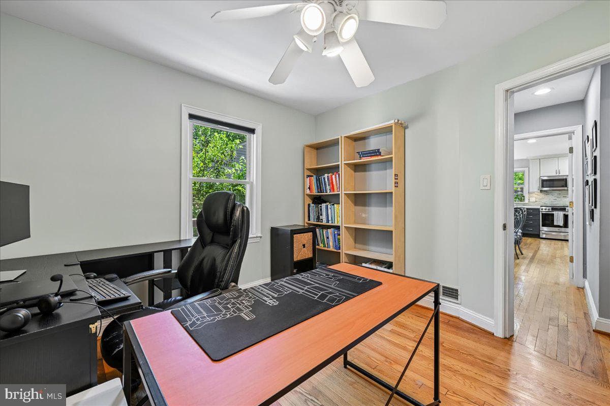 10211 Brookmoor Drive photo 8