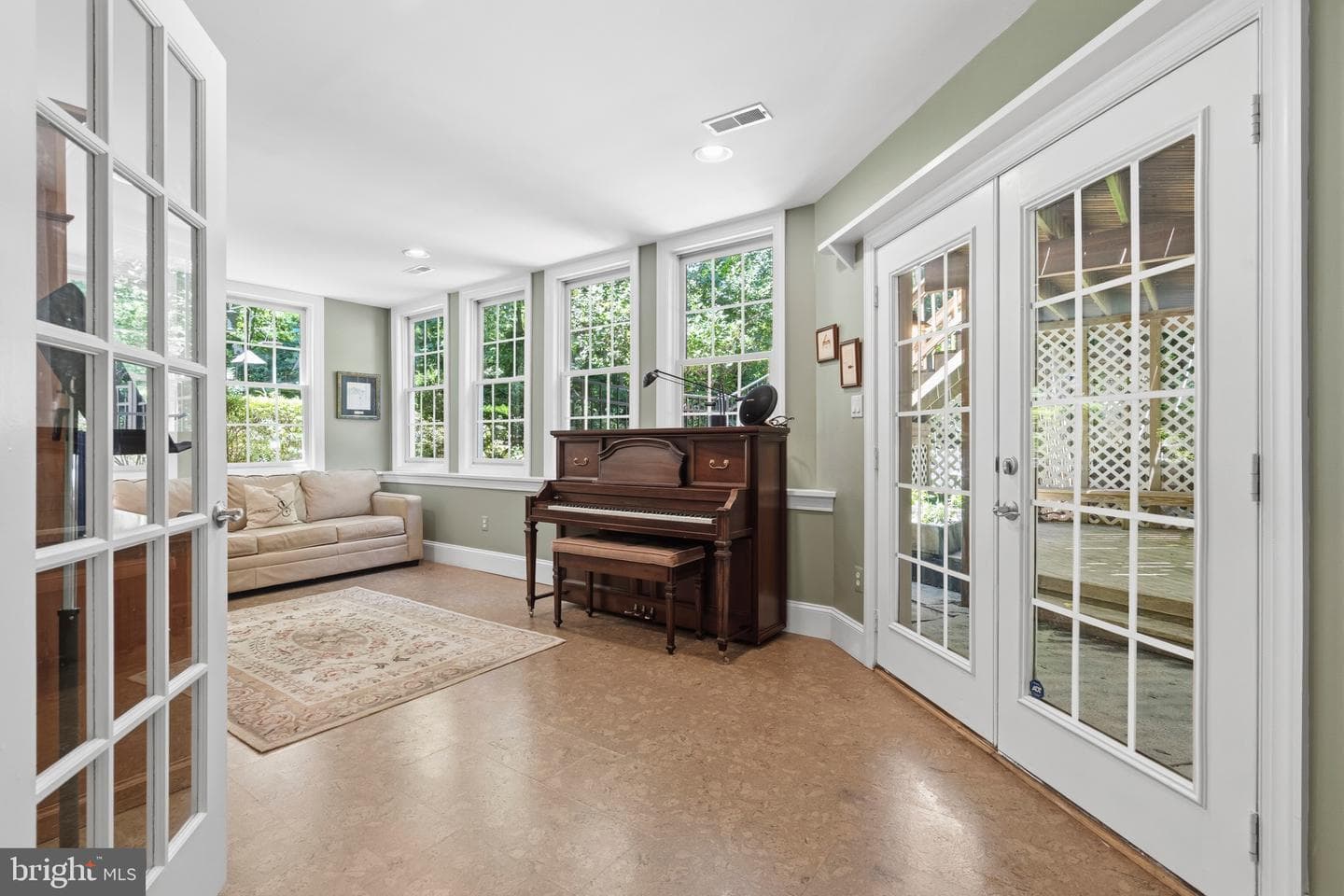 19313 Cissel Manor Drive photo 28