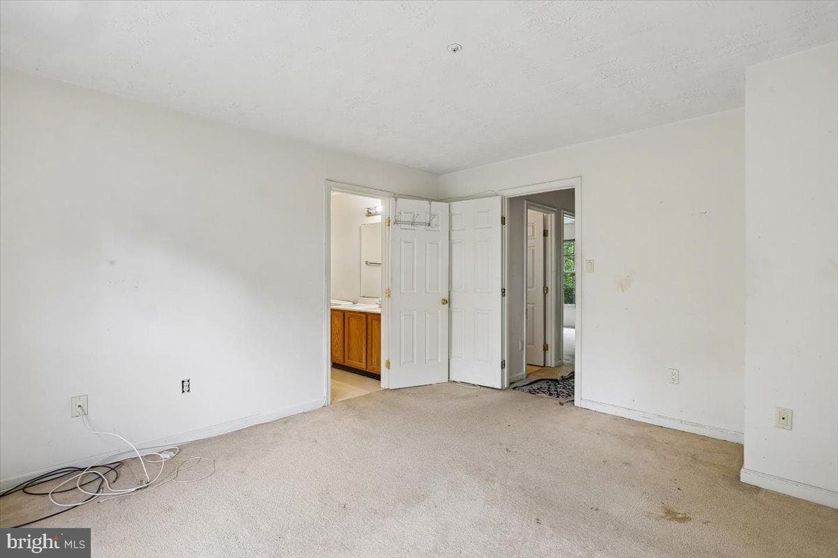 66 Shadowridge Court photo 18