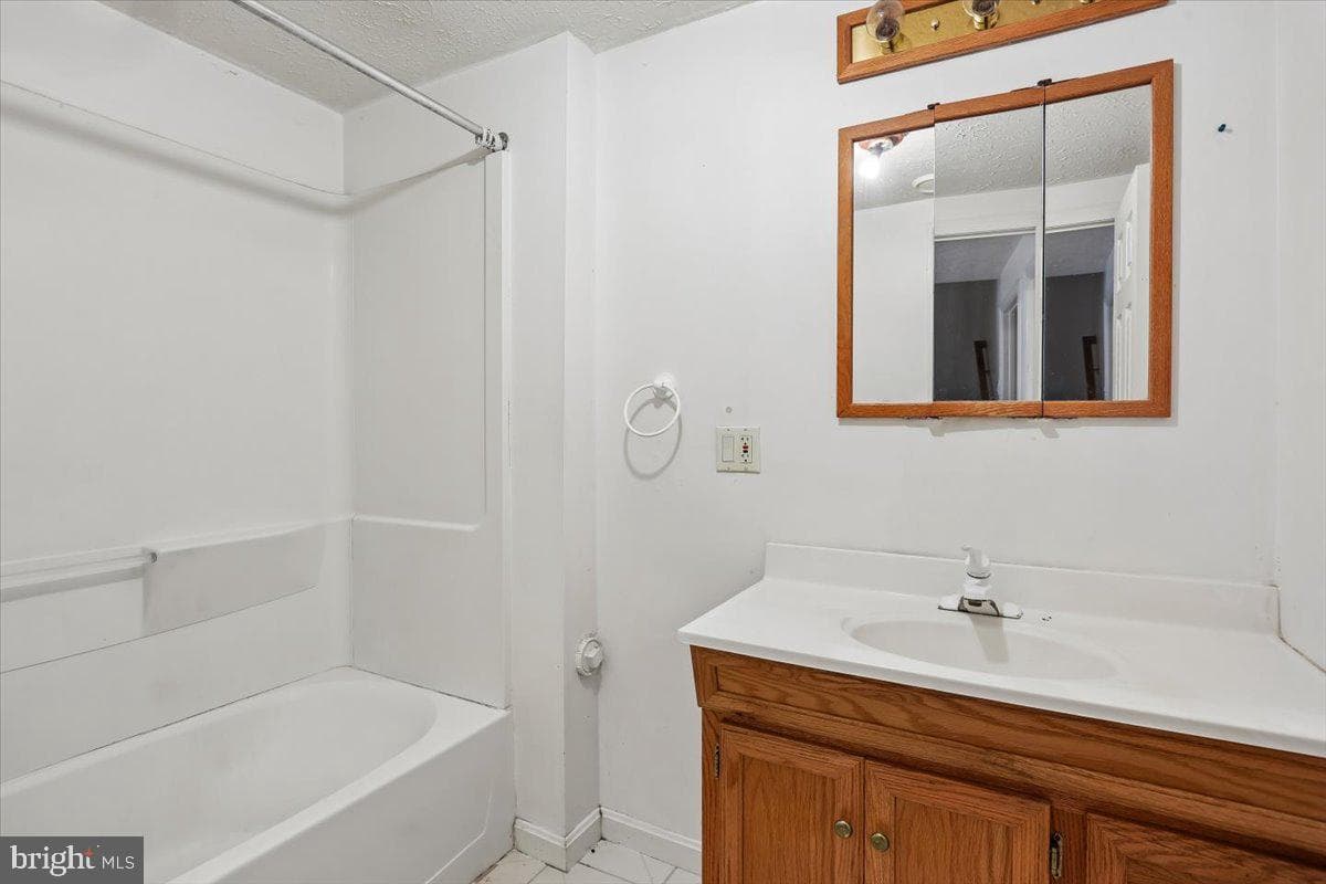 66 Shadowridge Court photo 35