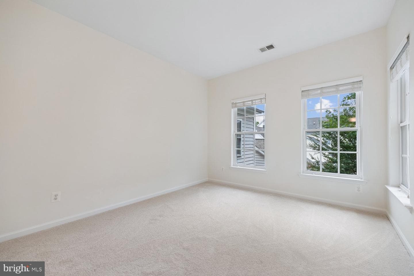 1379 Main Street photo 51