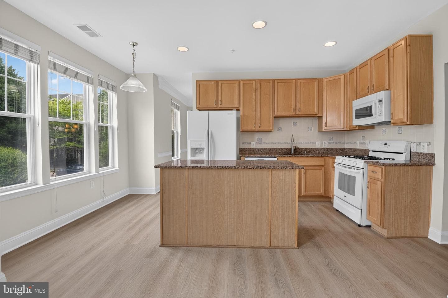 501 King Farm Boulevard #205 photo 11