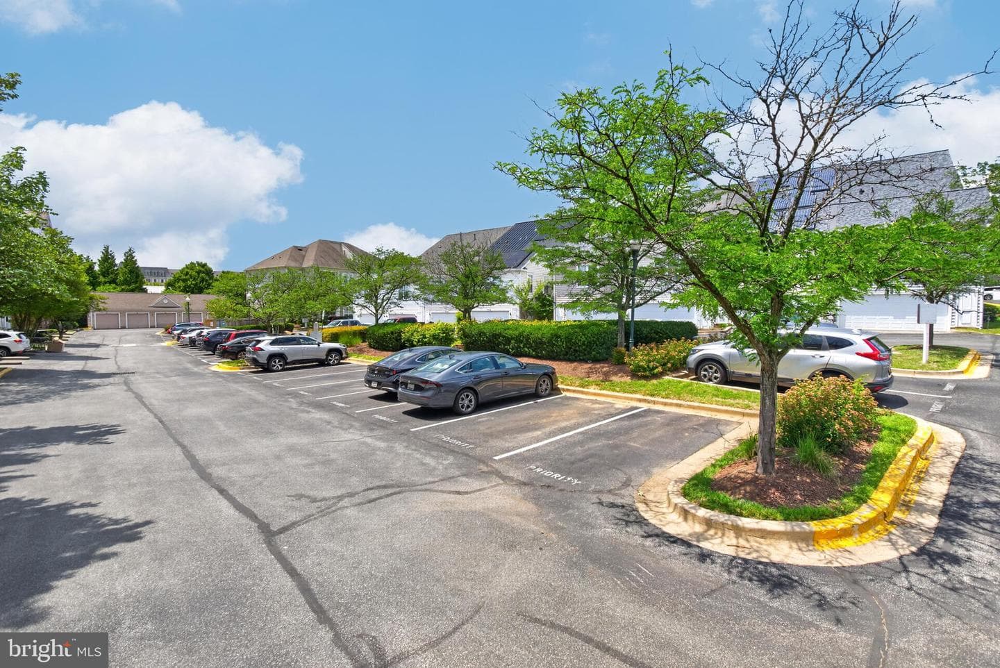 501 King Farm Boulevard #205 photo 32