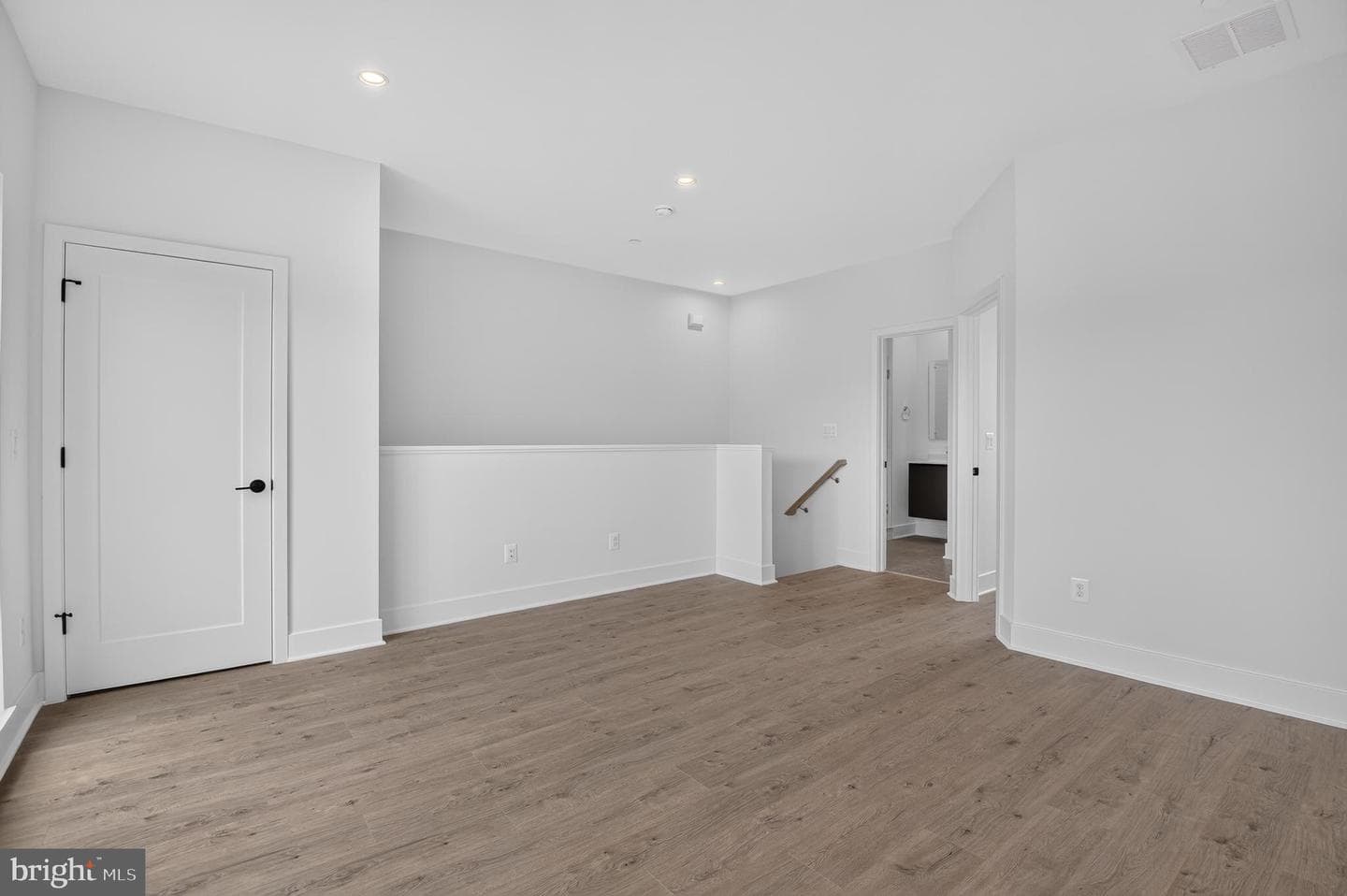 5015 Dulcet Drive photo 35