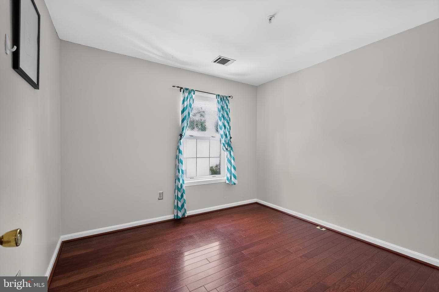 10 Augustine Court photo 14