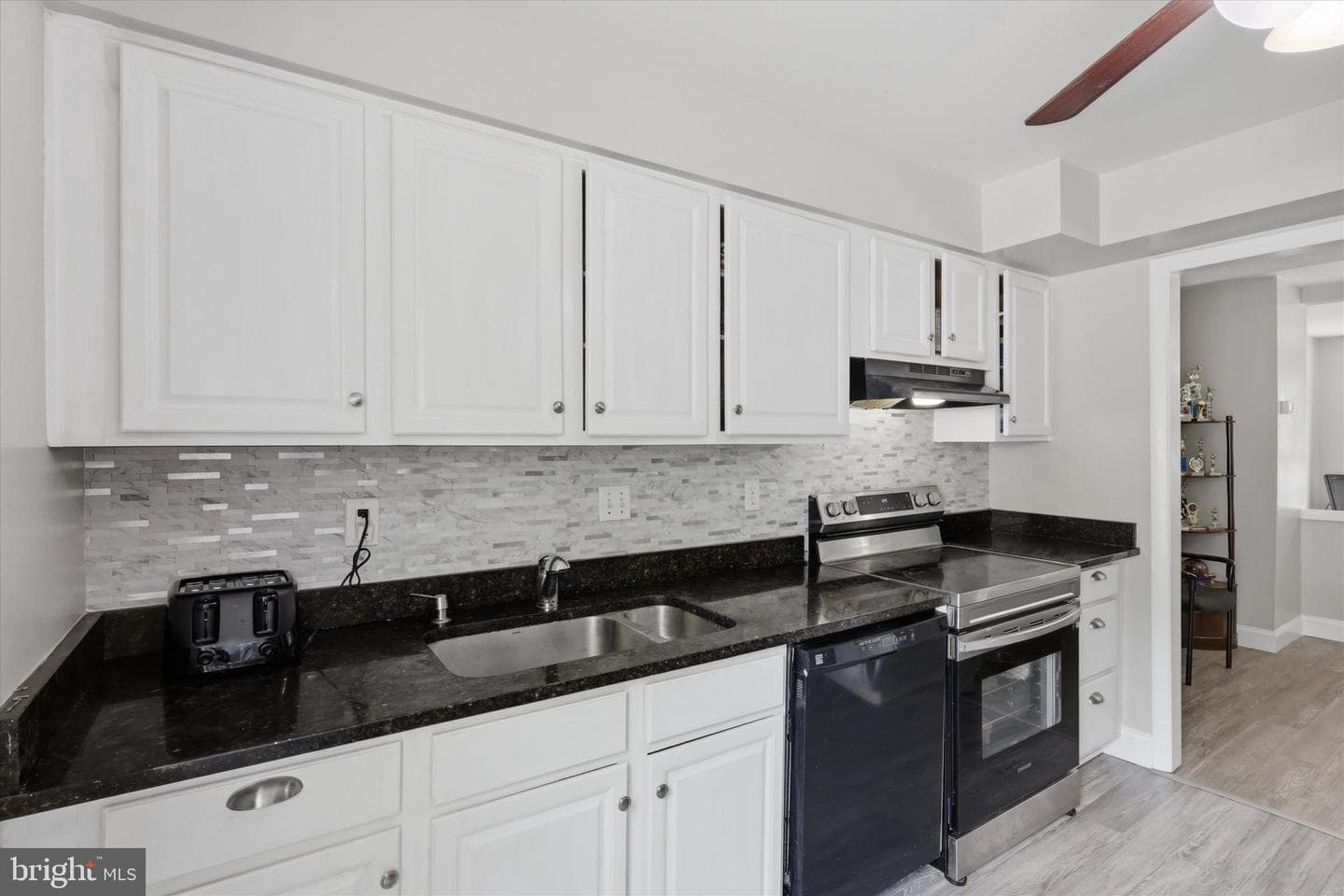 25720 Valley Park Terrace #g-5 photo 3