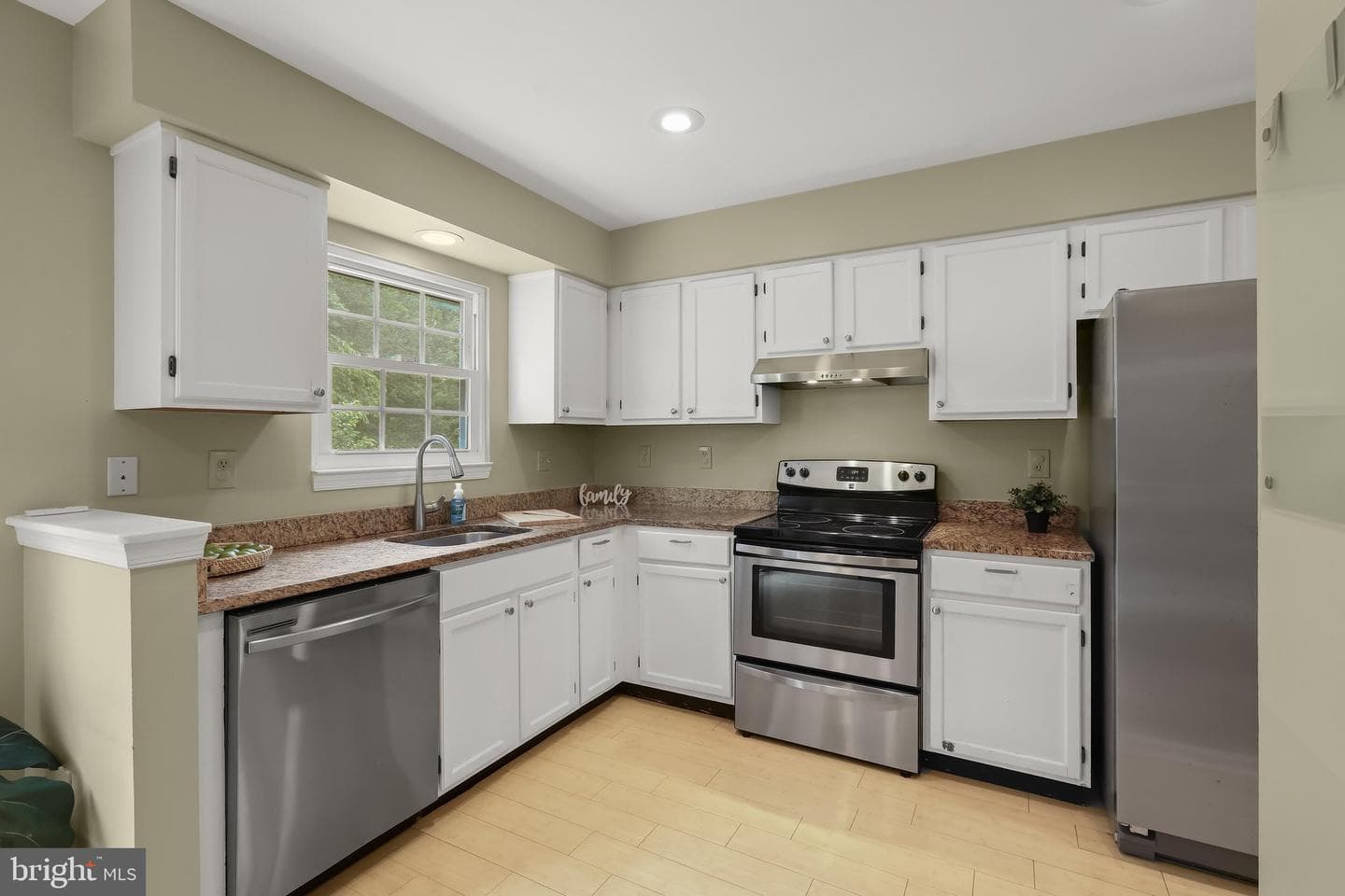 3656 Childress Terrace photo 11