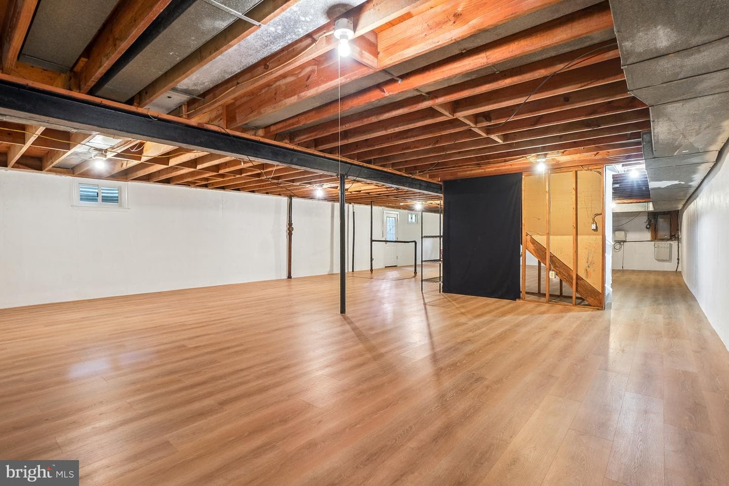 11701 Beekman Place photo 36